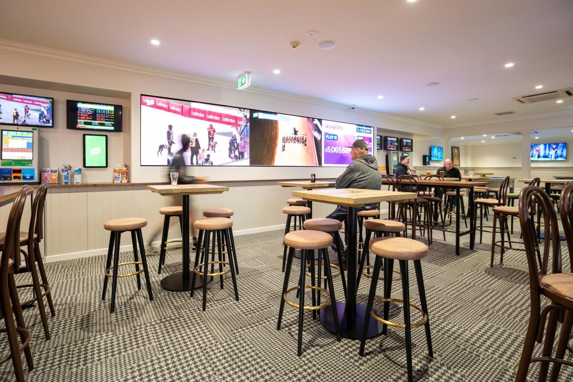 Northside Hotel Albury Lavington Экстерьер фото