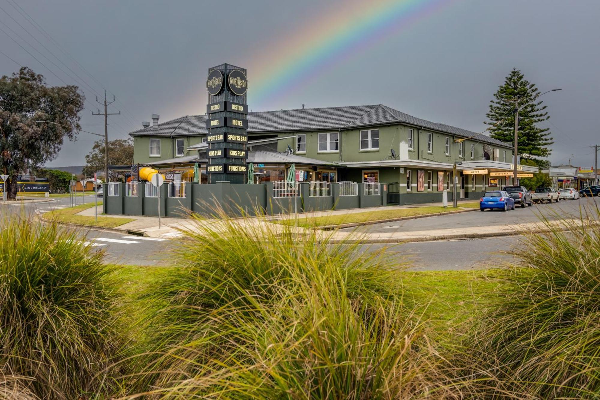 Northside Hotel Albury Lavington Экстерьер фото